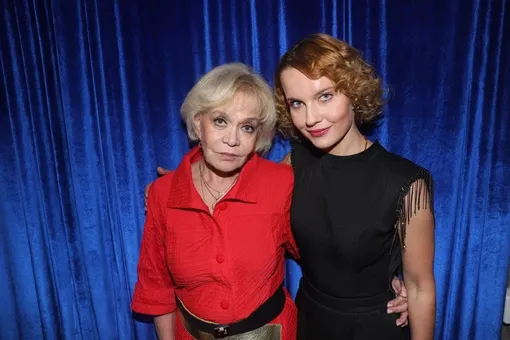 Александра Афанасьева-Шевчук была очень близка с мамой