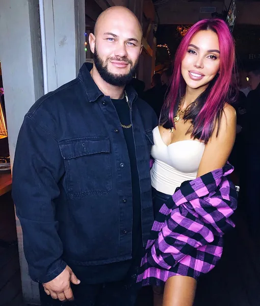 Оксана Самойлова и Джиган поженились в 2012 году, не устраивая пышного торжества Оксана Самойлова биография