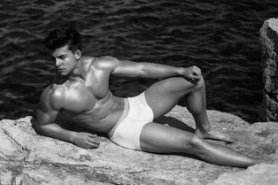 17-летний сын Олега Газманова Филипп показал мускулистое тело