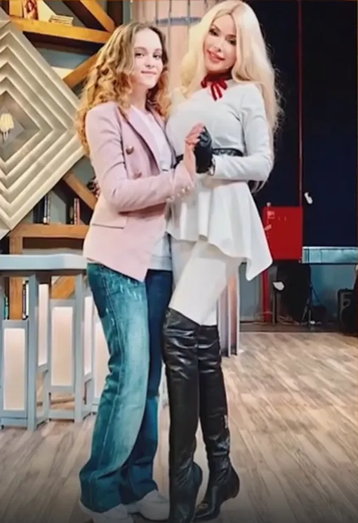 Даниелла и Алена Кравец