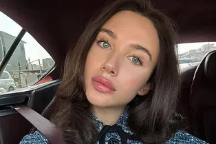 «Похожа на демона»: Mia Boyka отказалась принять в подарок Лабубу от поклонницы на концерте «Похожа на демона»: Mia Boyka отказалась принять в подарок Лабубу от поклонницы на концерте