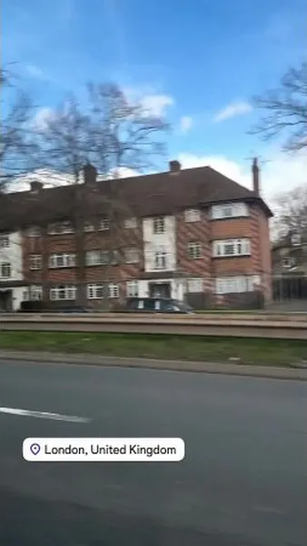 Нажми и смотри