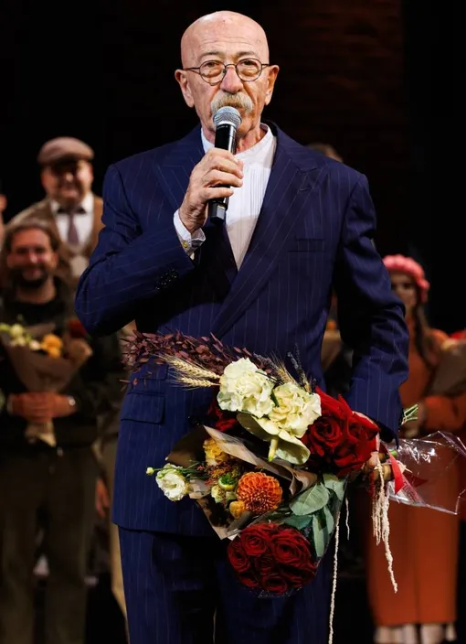 Александр Розенбаум обратился к зрителям