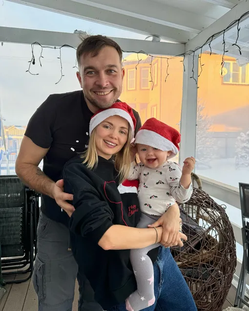 Евгений Апанасевич и Ольга Кузьмина с дочерью Мирой