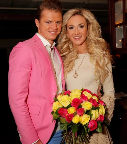 Дмитрий Тарасов и Ольга Бузова развелись в конце 2016 года