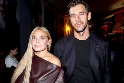 «Невероятно приятно»: Ирина Пегова проводит новогодние праздники на жарком курорте с Сергеем Мариным «Невероятно приятно»: Ирина Пегова проводит новогодние праздники на жарком курорте с Сергеем Мариным