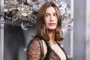 Как сделать каре пышнее и гуще: хитрый трюк стилистов, который стоит знать всем Как сделать каре пышнее и гуще: хитрый трюк стилистов, который стоит знать всем