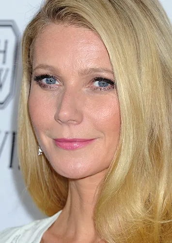 нужно было лишь придать правильный изгиб, а еще перестать их выщипывать. брови звезд