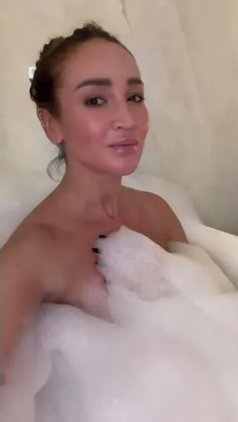 Нажми и смотри