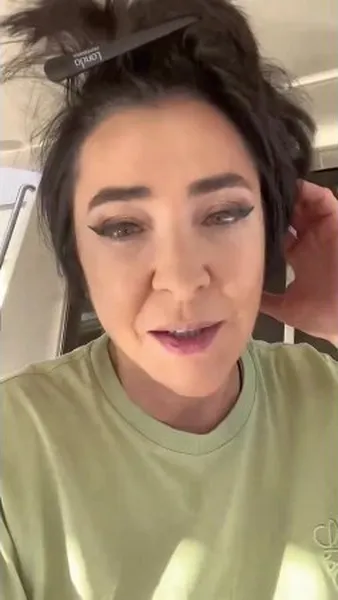 Нажми и смотри