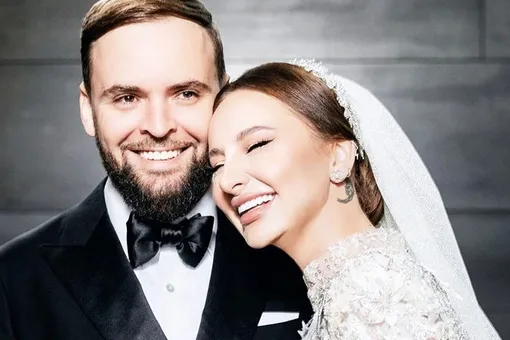 Анна Asti рассказала об отношениях с мужем после слива ее интимных фото Анна Asti рассказала об отношениях с мужем после слива ее интимных фото