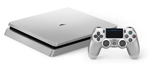 Преимущество игровых приставок — с ними можно играть дома или брать с собой портативную часть. Преимущество игровых приставок — с ними можно играть дома или брать с собой портативную часть.