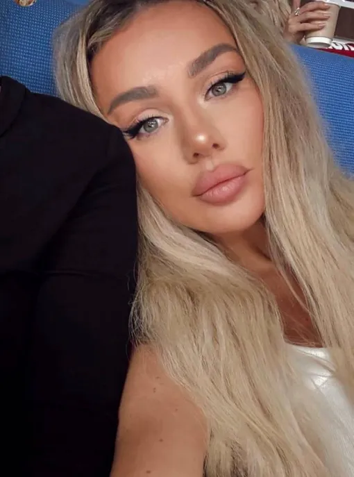 Анны Седоковой «на любимом плече»