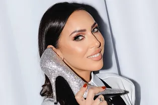 «Я не ожидала такой волны поддержки женщин»: Алсу заявила, что пережила сложные испытания после развода