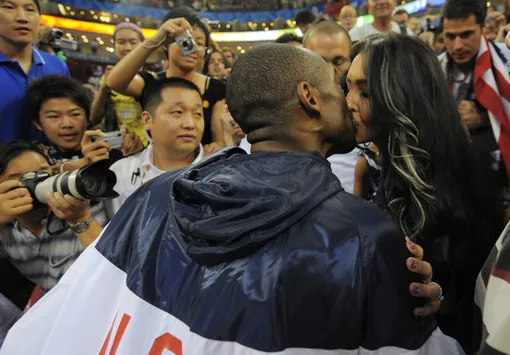 Супруги были очень близки