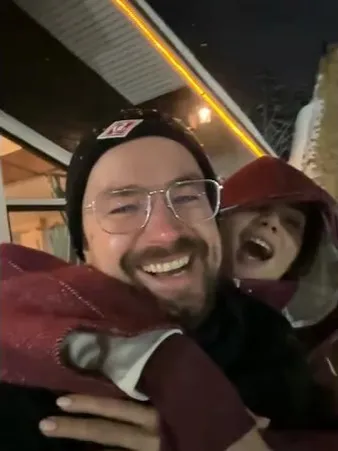 Нажми и смотри