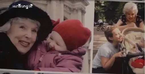 Вера Васильева с названной дочерью и внучкой на архивных фото