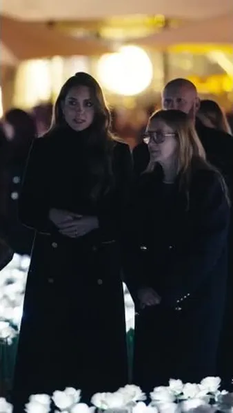 Нажми и смотри