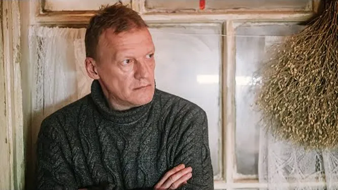 Нажми и смотри