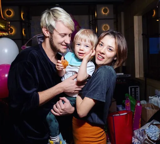 Алексей и Екатерина Корзины со старшим сыном