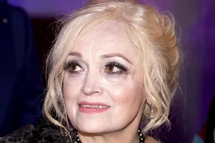 Надежда Кадышева отказалась сниматься в новогоднем шоу канала «Россия» из-за обиды на Андрея Малахова