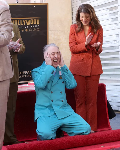 Алан Камминг и Моника Левински на церемонии