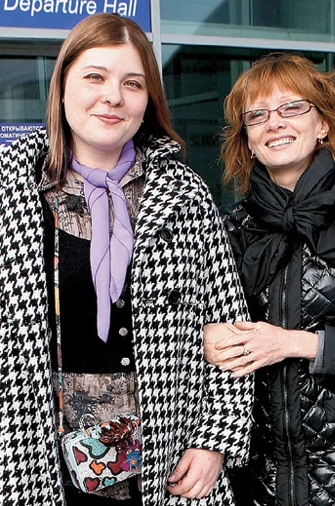 Ольга Зарубина с дочерью Кирой Ольга Зарубина с дочерью Кирой