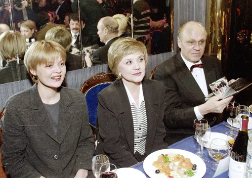 Юлия Меньшова с родителями Верой Алентовой и Владимиром Меньшовым