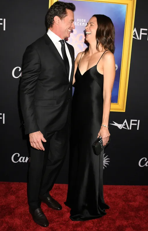 Хью Джекман и Саттон Фостер на премьере