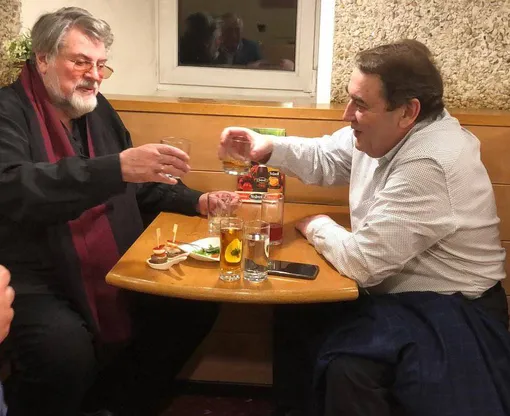 Друзья Александр Ширвиндт и Андрей Нечаев Друзья Александр Ширвиндт и Андрей Нечаев
