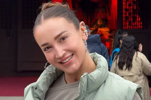 «Впервые мы сняли ночной финал. И это очень красиво!»: Ольга Бузова раскрыла секрет шоу «Сокровища императора»