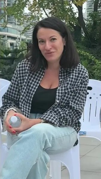 Нажми и смотри