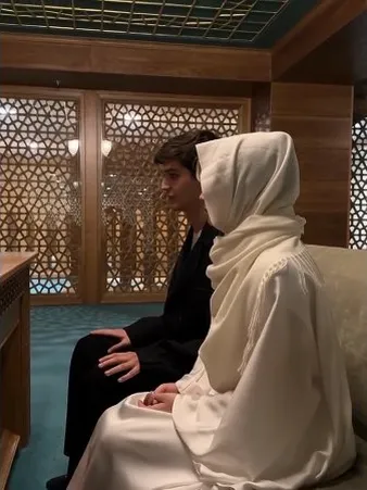 Нажми и смотри