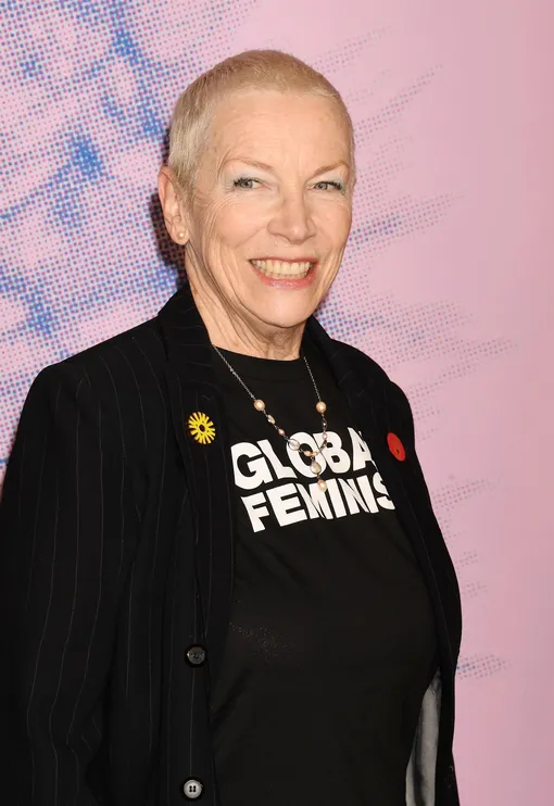 Энни Леннокс отказалась от приема лекарств