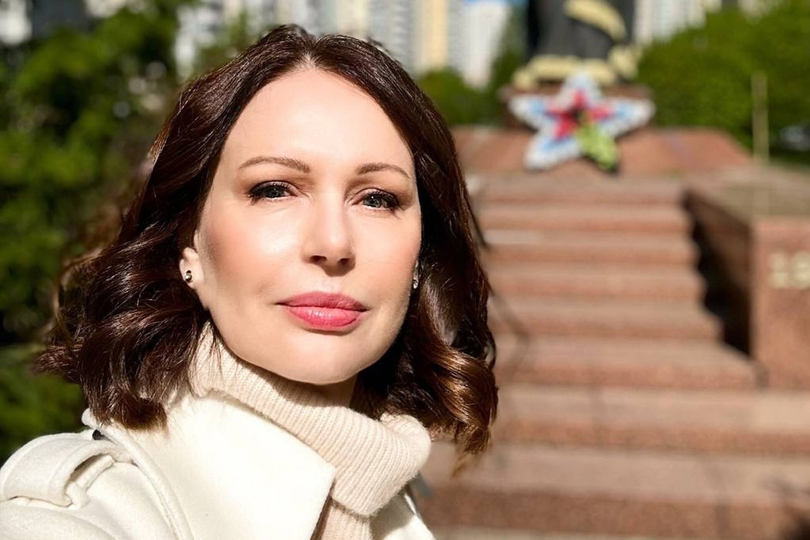Ирина Безрукова получила серьезную травму левой ноги и оказалась в инвалидной коляске