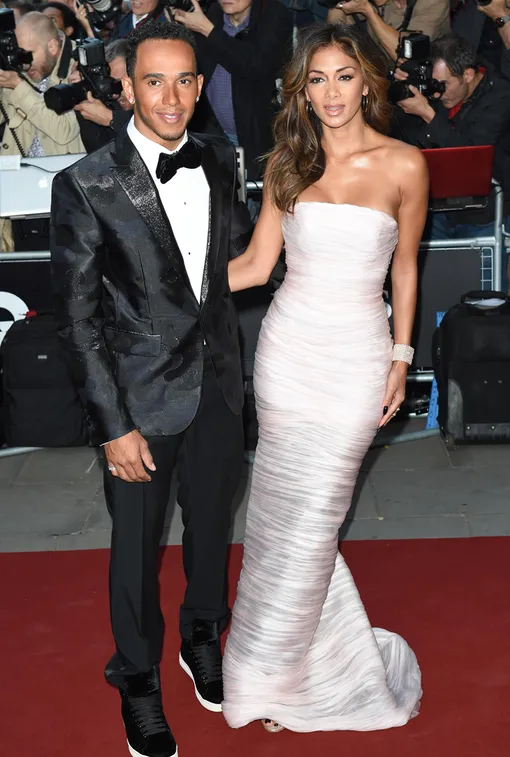 Льюис Хэмилтон и Николь Шерзингер расстались в 2015 году