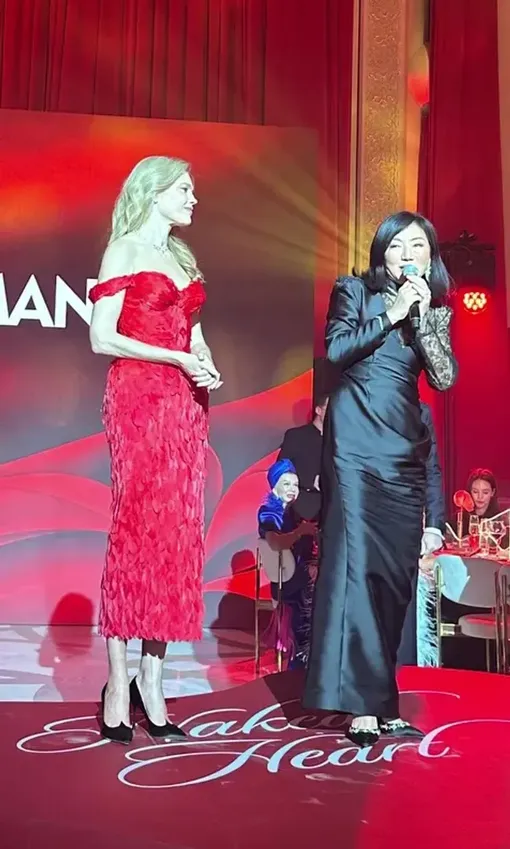Наталья Водянова на международном форуме Be Woman Asia 2026 Наталья Водянова на международном форуме Be Woman Asia 2026