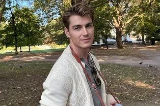 «Еще никогда мне не было так приятно быть туристом»: Алексей Воробьев впервые вместе с женой приехал в Лондоне «Еще никогда мне не было так приятно быть туристом»: Алексей Воробьев впервые вместе с женой приехал в Лондоне