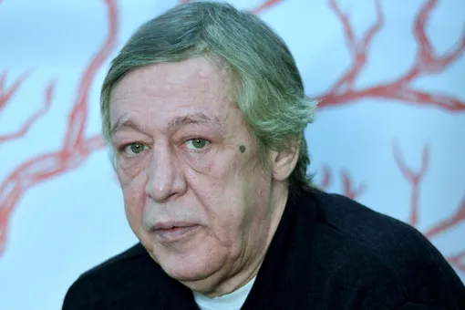 Михаил Ефремов подписал контракт на 13 млн рублей и готовится к съемкам в фильме Михаил Ефремов подписал контракт на 13 млн рублей и готовится к съемкам в фильме