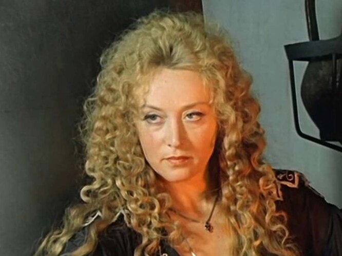 Шашты бейнедегі ит стилі