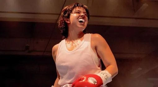 Сидни Суини в образе Кристи Мартин Сидни Суини в образе Кристи Мартин