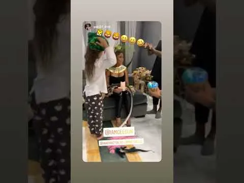 Нажми и смотри