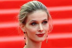 «У малышки всё получилось!»: звезда сериала «Триггер» Светлана Иванова в день рождения показала свое детское фото «У малышки всё получилось!»: звезда сериала «Триггер» Светлана Иванова в день рождения показала свое детское фото