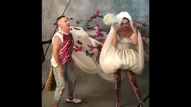 Нажми и смотри Нажми и смотри