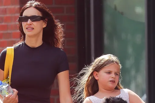 «Я защищаю Лею»: Ирина Шейк сделала редкие признания о воспитании дочери от Брэдли Купера «Я защищаю Лею»: Ирина Шейк сделала редкие признания о воспитании дочери от Брэдли Купера