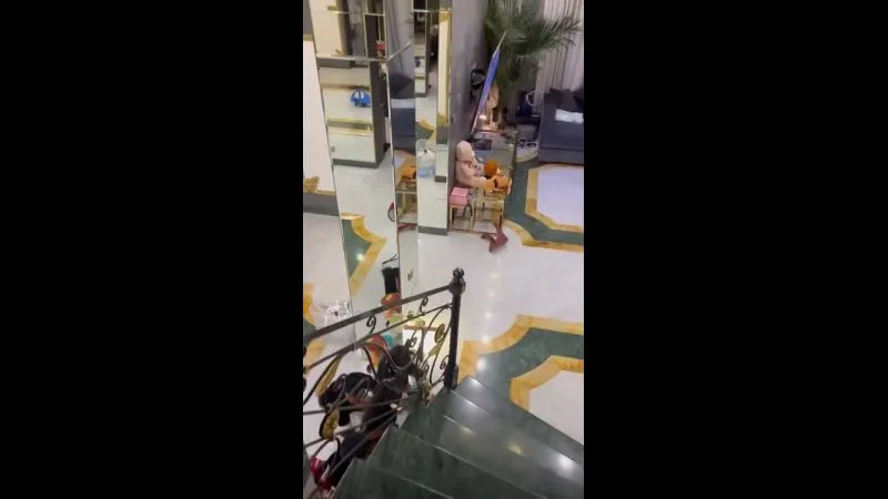 Нажми и смотри Нажми и смотри