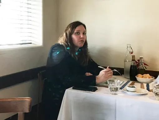 Аманда Байнс