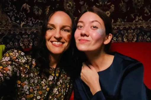 Ирина Панкратова и ее подруга Нина Абросимова Ирина Панкратова и ее подруга Нина Абросимова