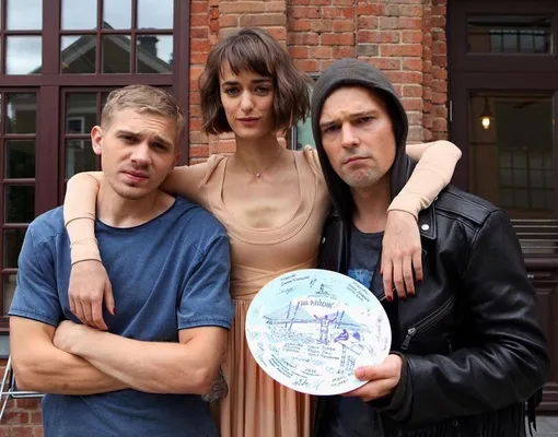 Илья Маланин, Ольга Зуева и Данила Козловский Илья Маланин, Ольга Зуева и Данила Козловский