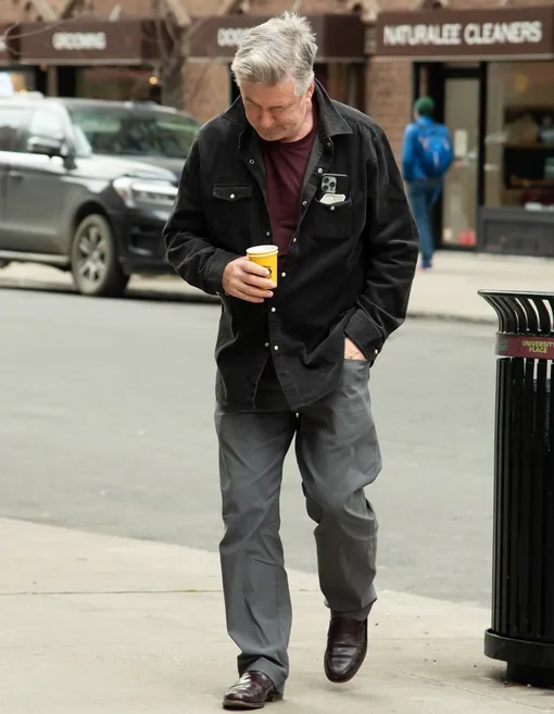 С Алека Болдуина сняли обвинения в гибели оператора С Алека Болдуина сняли обвинения в гибели оператора